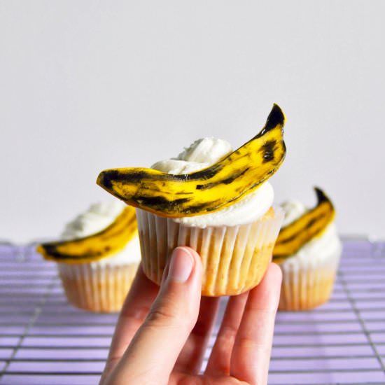 Pop Art Banana Cupcakes - Recipe photo by IcingInsight