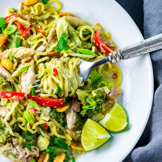 Green Curry Chicken Noodles - Recipe photo by ChefDeHome