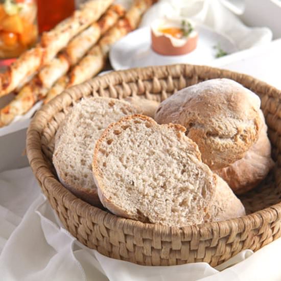 Easy Overnight Refrigerator Rolls - Recipe photo by adinutza