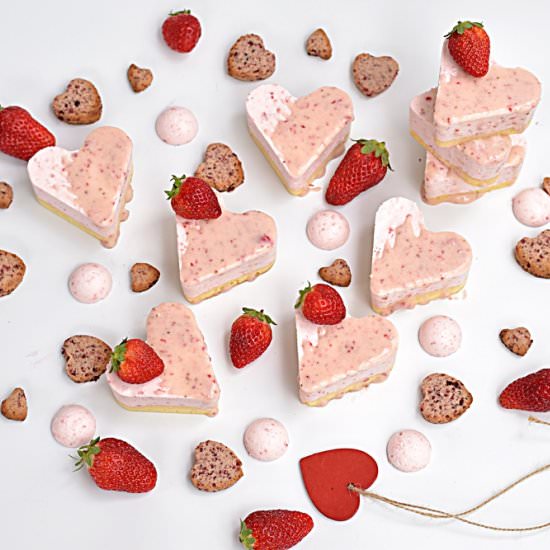 Strawberry mousse - Recipe photo by yehudit37