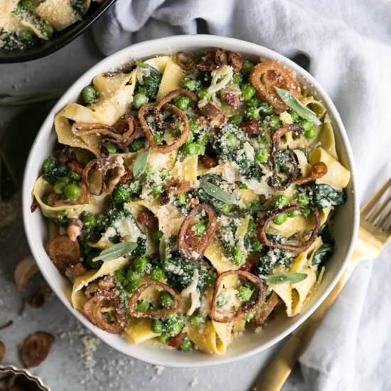 Creamy Pappardelle with Peas - Recipe photo by Spices in my DNA