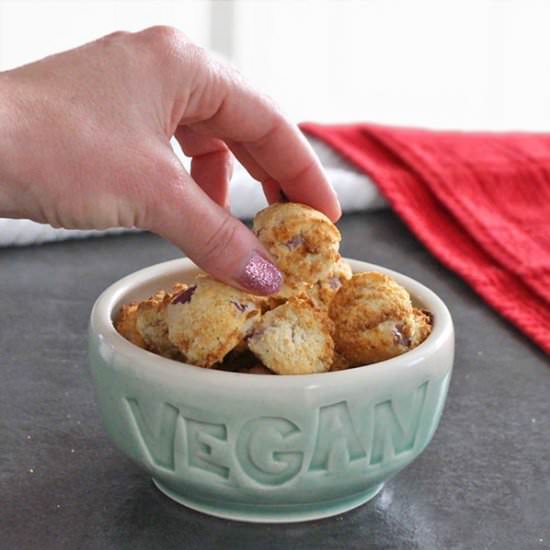 Air Fryer Hush Puppies - Recipe photo by glueandglitter