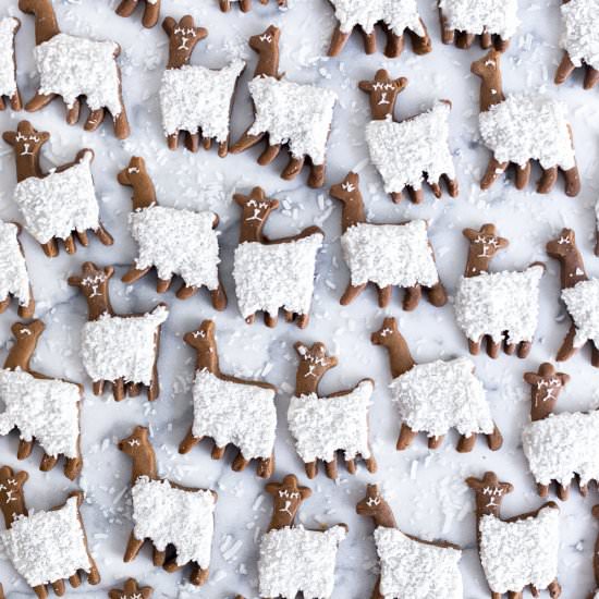 GINGERBREAD COCONUT LLAMA COOKIES - Recipe photo by beckysuebakes