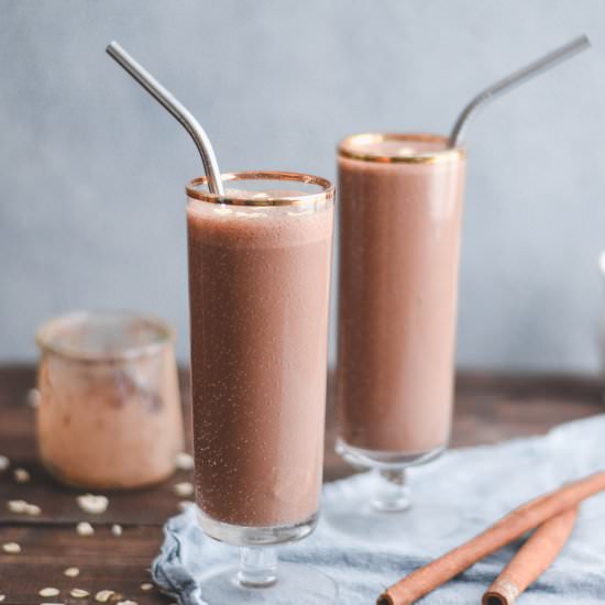 Banana Cacao Oat Smoothie - Recipe photo by mymoderncookery