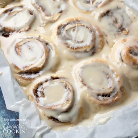 Homemade Cinnamon Rolls - Recipe photo by amandascookin