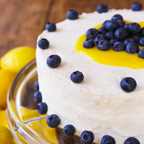 Lemon Buttercream Frosting - Recipe photo by pipandebby