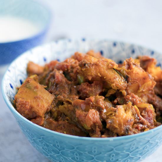 Afghan-inspired pumpkin curry - Recipe photo by Mandy Sneaky Veg