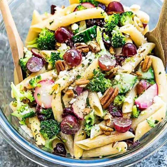 Broccoli Pasta Salad - Recipe photo by LifemadeSweeter