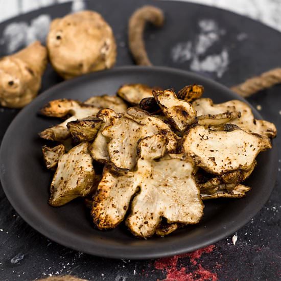 Baked Rosemary Sunchoke Chips - Recipe photo by seductioninkitchen
