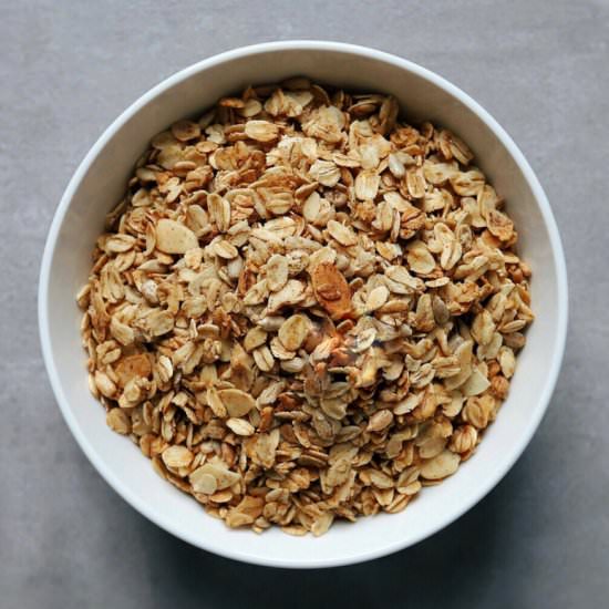 Crunchy Granola - Recipe photo by The FODMAP Formula