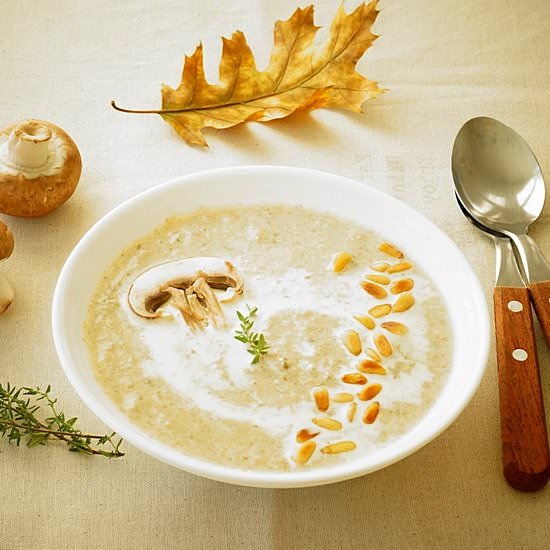 Mushroom and chicken soup - Recipe photo by lacuisinedesimona