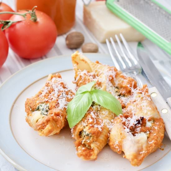 Spinach & Ricotta Pasta Shells - Recipe photo by joskitchenlarder