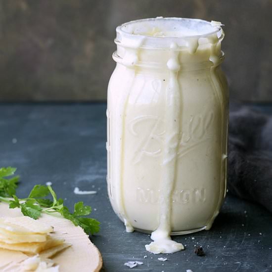 Garlicky Creamy Alfredo Sauce - Recipe photo by Garden in the kitchen