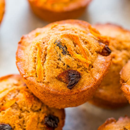 Vegan Carrot Cake Muffins - Recipe photo by Averie