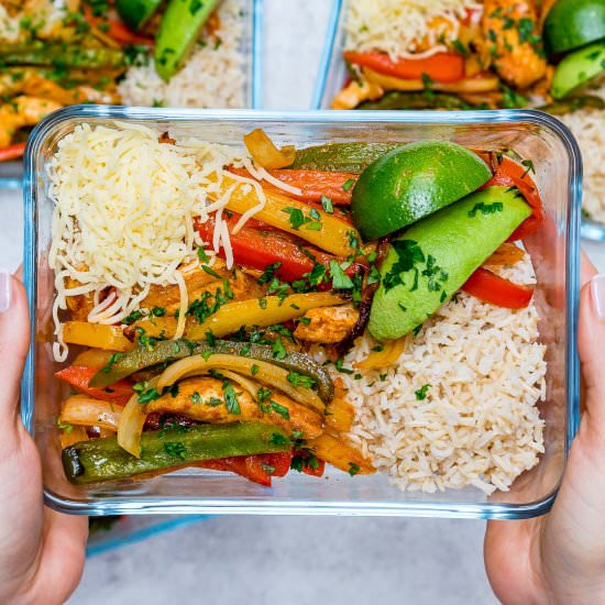 Oven-Baked Chicken Fajita Bowls - Recipe photo by cleanfoodcrush
