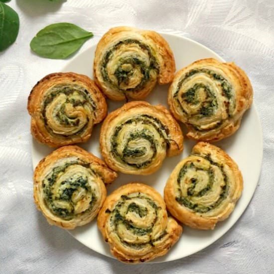 Spinach Pinwheels - Recipe photo by mygorgeousrecipes