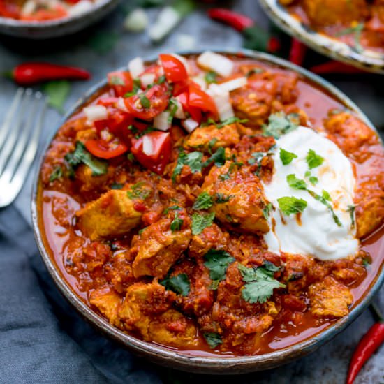 Healthier spicy chicken rogan josh - Recipe photo by KitchenSanctuary