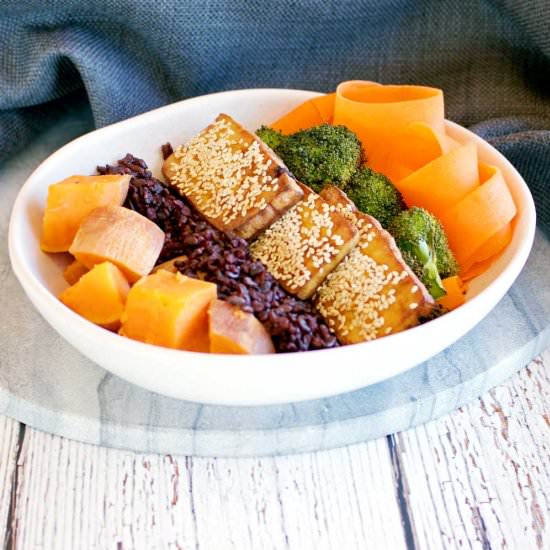 Tofu Tahini Salad Bowl - Recipe photo by amysavagenutrition