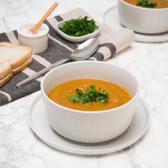 Smoky Sweet Potato and Lentil Soup - Recipe photo by FriFran