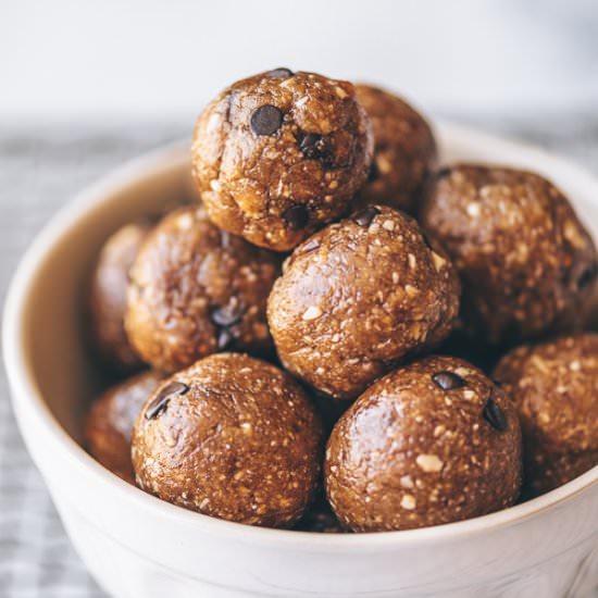 Peanut Butter & Choc Protein Balls - Recipe photo by heinstirred