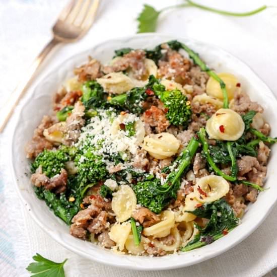 Pasta w Sausage and Broccoli Rabe - Recipe photo by panning the globe