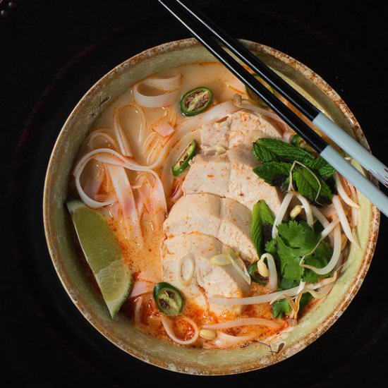 thai curry noodle soup - Recipe photo by glebekitchen