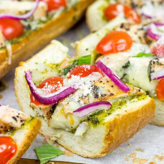 Pesto French Bread Pizza w/ Chicken - Recipe photo by spicedblog