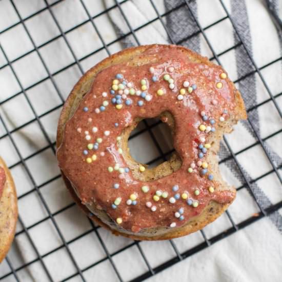Clean Eating Protein Donuts - Recipe photo by thecleaneatingcouple