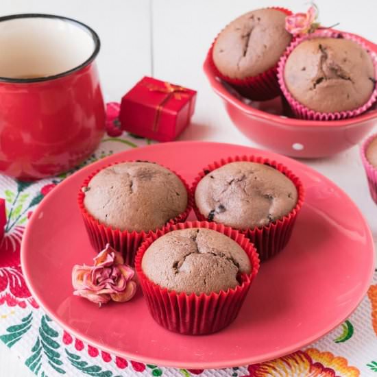 Blackcurrant Chocolate Muffins - Recipe photo by niftyrecipe