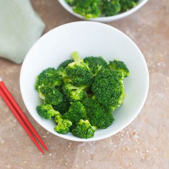 Pressure Cooker Broccoli - Recipe photo by healingtomato