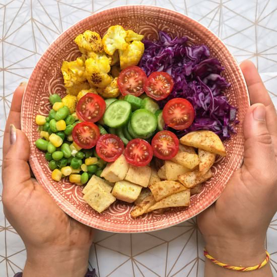 Rainbow Veggie Salad Bowl - Recipe photo by mghthakkar