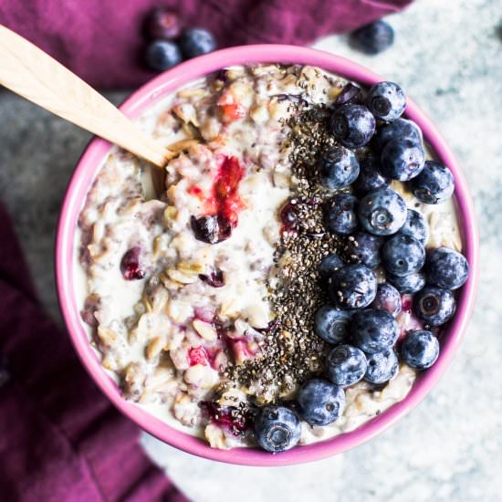 Blueberry Vanilla Oatmeal - Recipe photo by My Diary of Us
