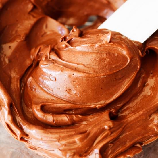 Fluffy Chocolate Frosting - Recipe photo by thepkpway