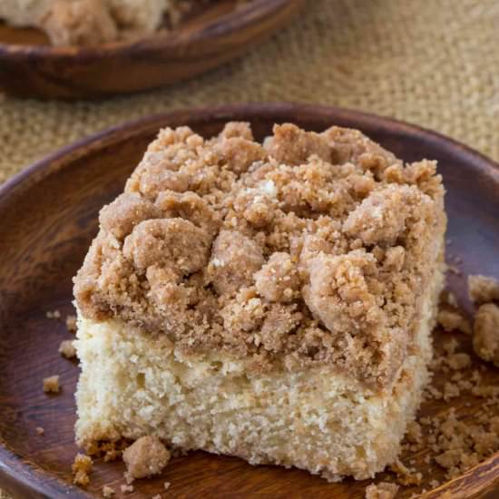 New York Crumb Cake - Recipe photo by dinnerthendessert