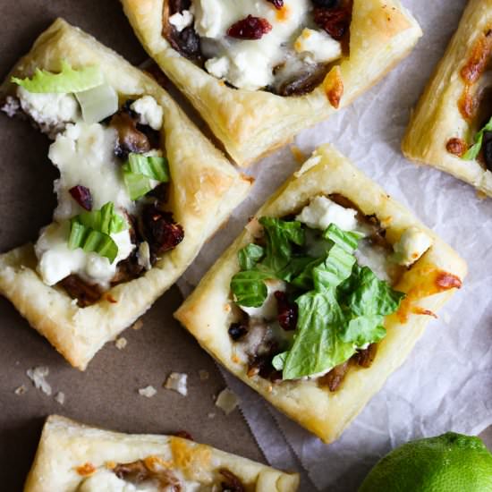 Goat cheese mushroom tarts - Recipe photo by Berrymaple