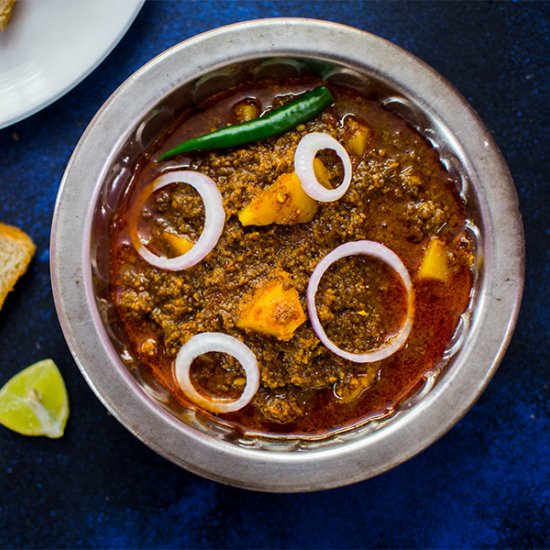 Mutton Mincemeat Curry with Potato - Recipe photo by Debjanir Rannaghar