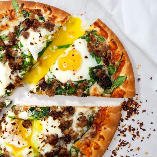 Easy Tuscan Breakfast Pizza - Recipe photo by lifeshelives