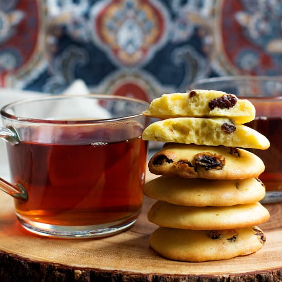 Persian Raisin Cookies - Recipe photo by unicorns in the kitchen