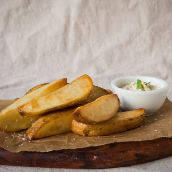 Super Easy Potato Wedges - Recipe photo by FriFran