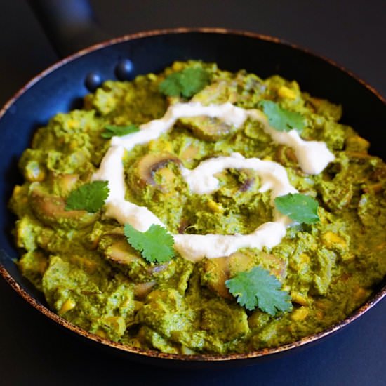 Creamy Spinach Vegan Indian Curry - Recipe photo by Animagus Eats