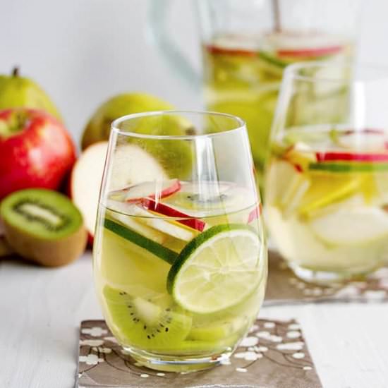 Apple Sangria with Kiwi & Pear - Recipe photo by Cooks With Cocktails