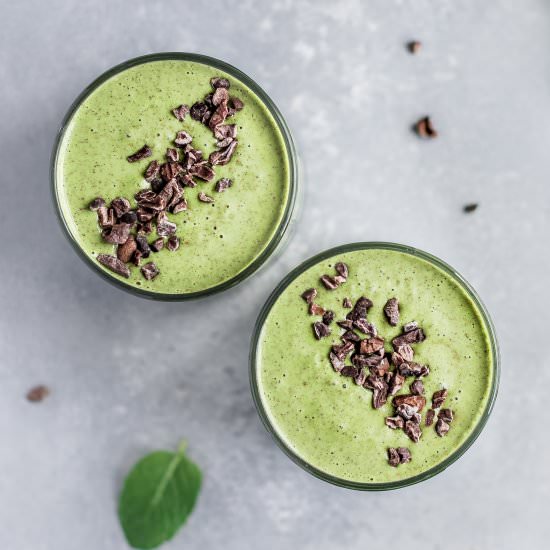 Mint Chocolate Chip Smoothie - Recipe photo by eatlovenamaste