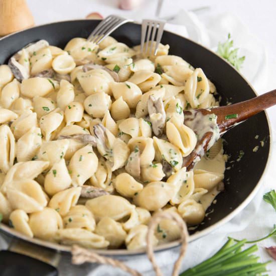 Dreamy Creamy Mushroom Pasta - Recipe photo by dontgobaconmyheart