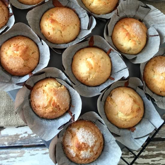 Classic madeleines - Recipe photo by mama ia blog
