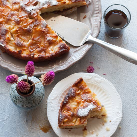 French Apple Cake - Recipe photo by foodcow
