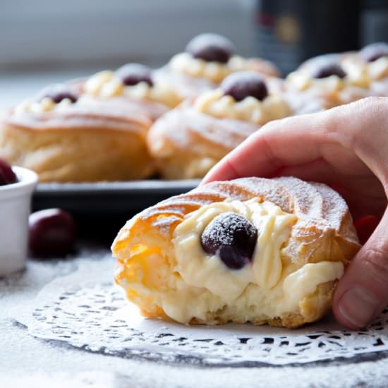 St. Joseph's Pastries - Recipe photo by ItalianRecipeBook