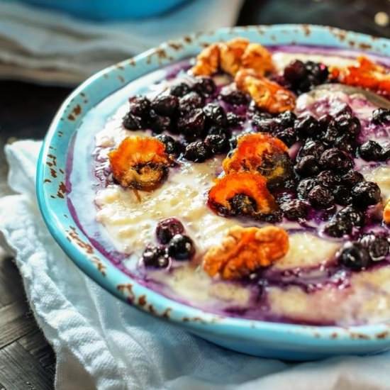 Barley Porridge with Blueberries - Recipe photo by thedeliciouscrescent