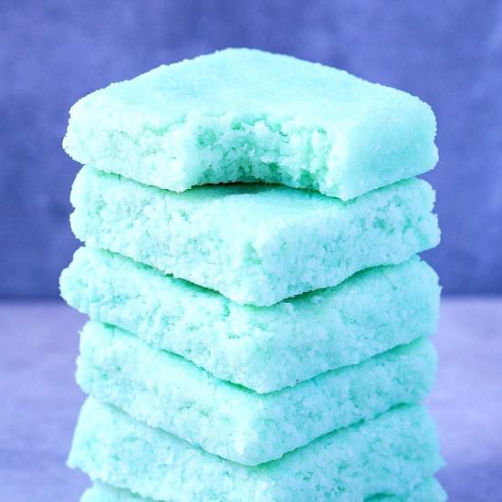 Blue Matcha Mermaid Coconut Bars - Recipe photo by thebigmansworld