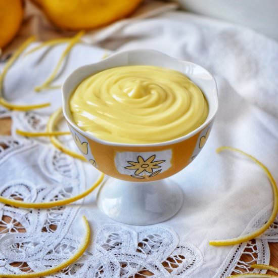Italian Lemon Pastry Cream Recipe - Recipe photo by shelovesbiscotti