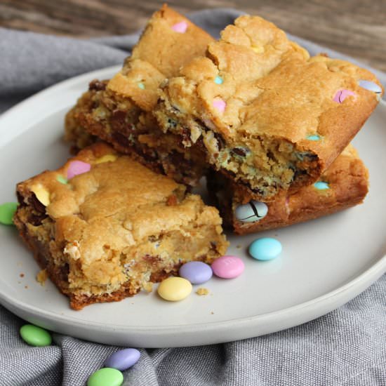 Easter Cookie Bars - Recipe photo by thespeedyspatula